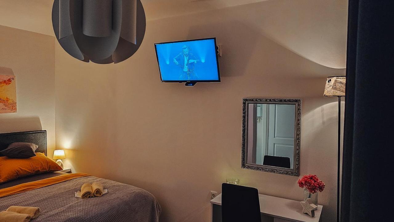 Arija - Self Check In Osijek